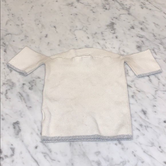 T- Shirt - Picture 2 of 3